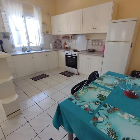 بيت للعطل Chrissa's Place - A Unique House With Garden And Bbq *