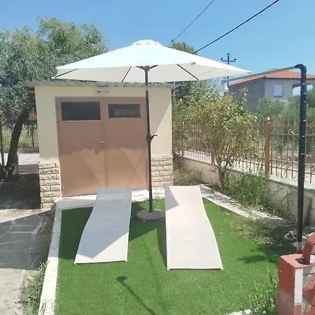 Chrissa's Place - A Unique House With Garden And Bbq * Orfánion